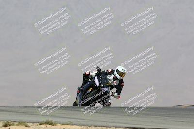 media/Mar-28-2022-Superbike Trackdays (Mon) [[b8603d0f67]]/Advanced Group (1pm-130pm)/Turn 9/